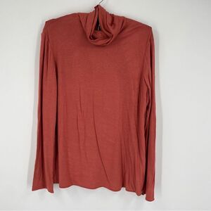 Focus Women’s Long Sleeve Turtleneck Shirt size XL Pink / Orange